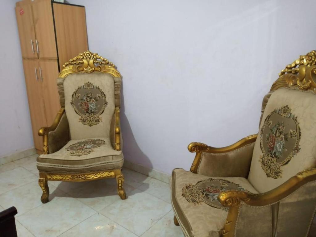 Egypt Pyramids Apartment Cairo